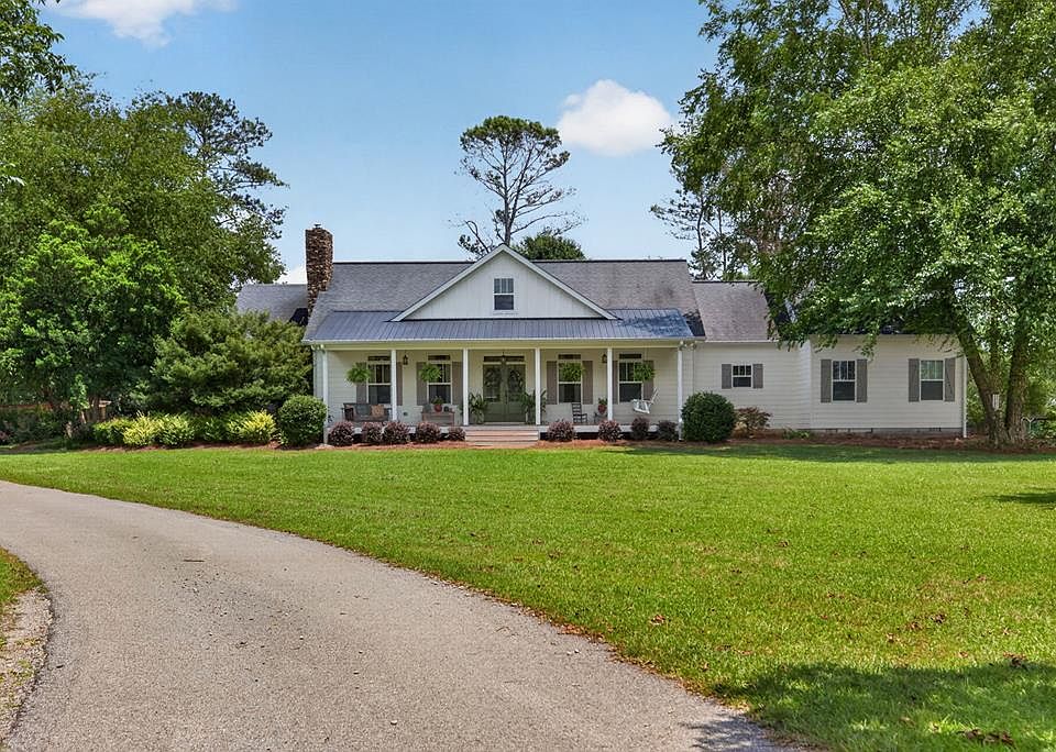 1st image of 301 Thomas Wilson Rd