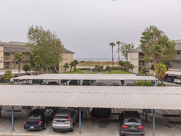 5th image of 661 Bluewater Way