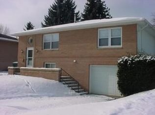 3927 Edendale Rd, Columbus, OH 43207