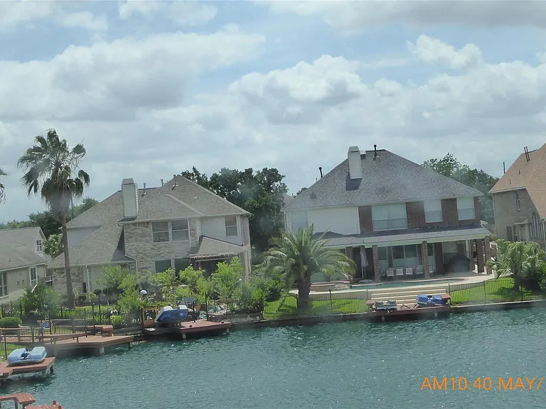 10142 Lazy Lagoon — Photo 26