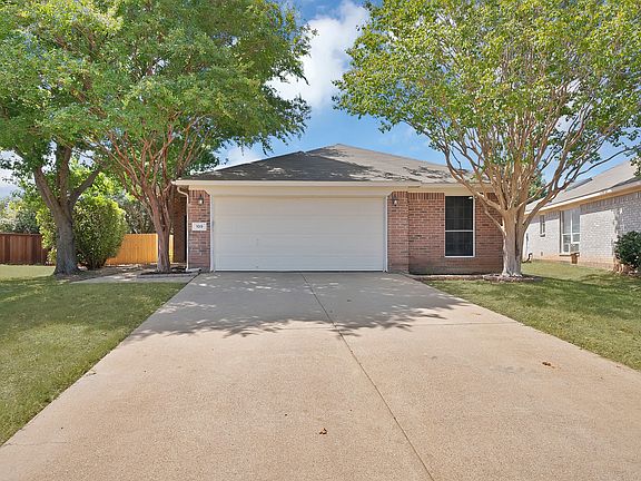 2nd image of 109 Goldeneye Ln