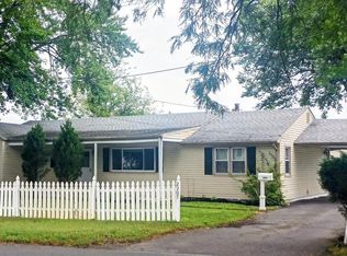 2307 State Rd, Croydon, PA 19021