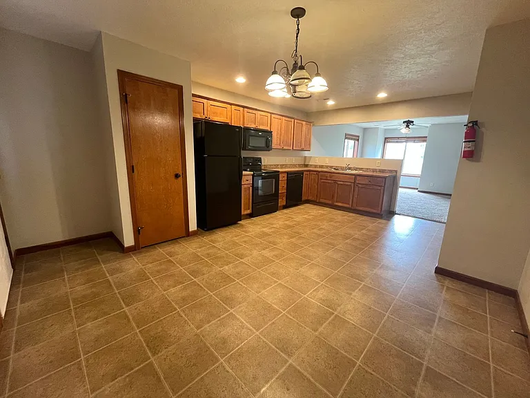 4230 N Jans Dr #9 — Photo 6
