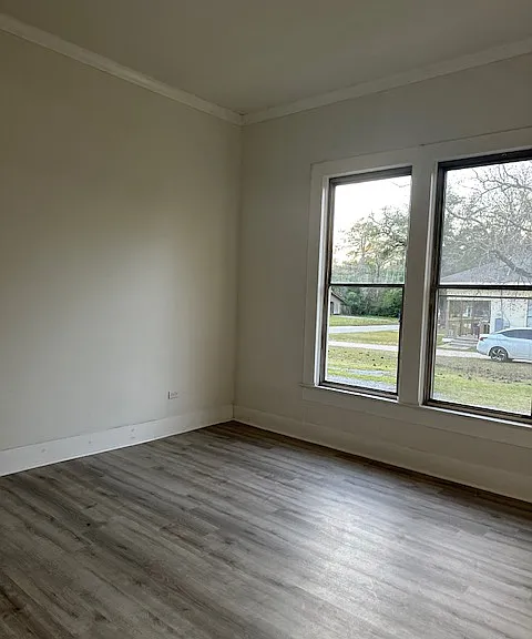 920 Roosevelt Dr — Photo 11