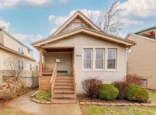 6336 W Addison St, Chicago, IL 60634
