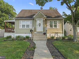 612 W Brooke Ave, Magnolia, NJ 08049