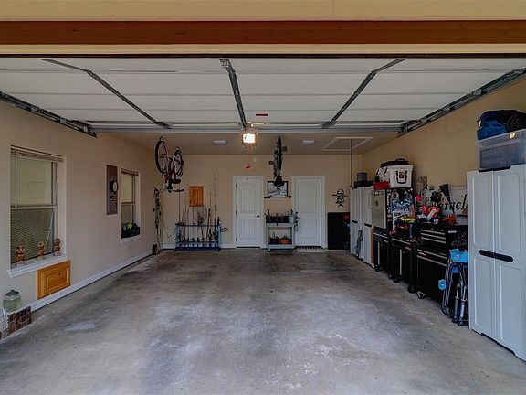 4th image of 27038 Stonewood Dr