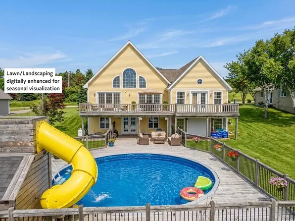 22 Dorothy Ave, Stratford, PE C1B 1M1