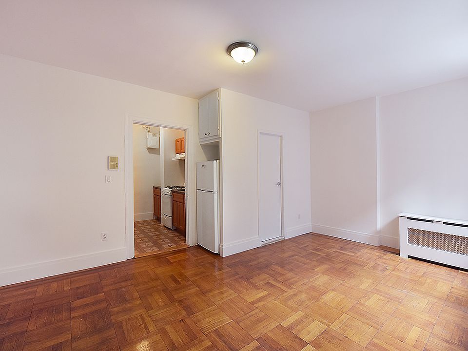 1st image of 141 E 61st St APT 4B