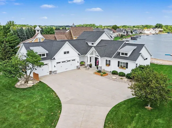 2178 Byron Shores Dr SW, Byron Center, MI 49315