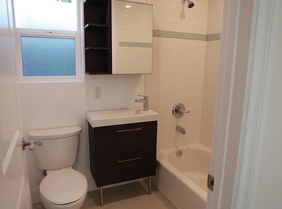 3rd image of 2434 E 112th Pl