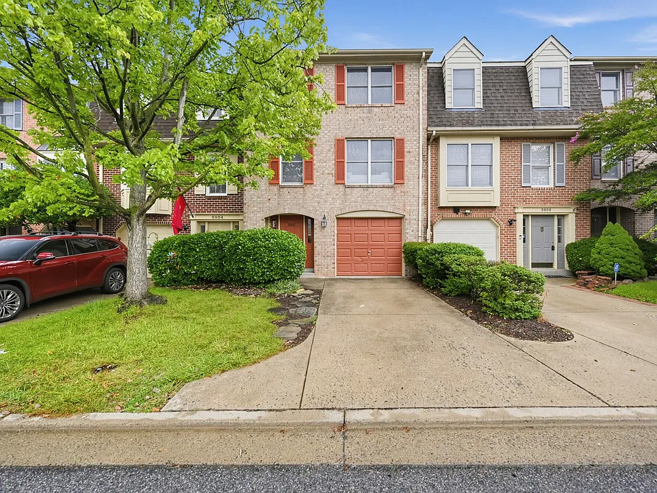 8006 Broken Reed Ct