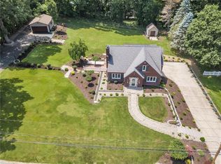 2279 Reis Run Rd, Pittsburgh, PA 15237