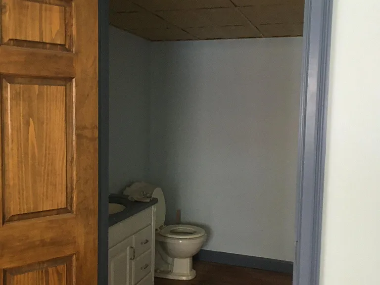 138 N Jackson St #1 — Photo 8