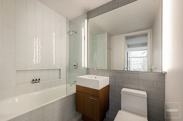 Sold by Christie's International Real Estate Group, LLC | media 12