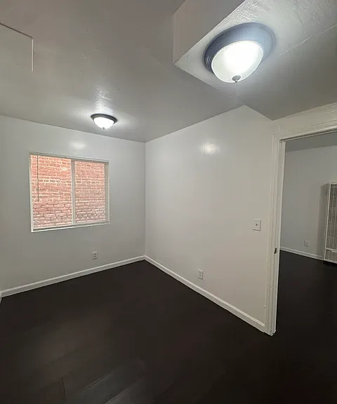 3711 S Western Ave #9 — Photo 7
