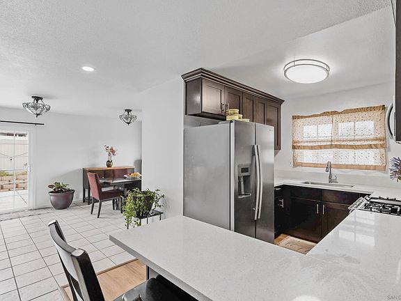 5th image of 3832 Gatty St