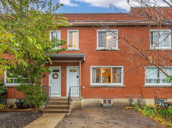 1202 Summerville Ave, Ottawa, ON K1Z 8G4