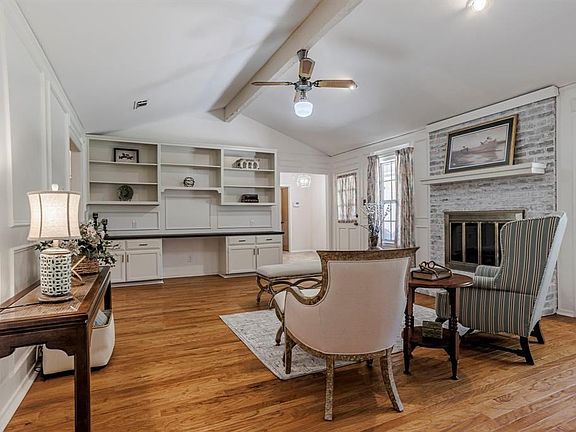 2nd image of 4724 Brandingshire Pl