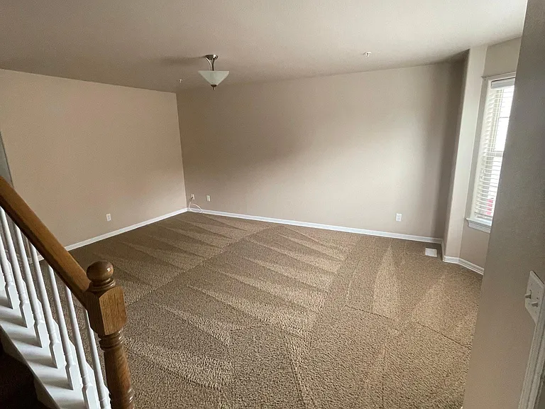 617 S Jackson St #3 — Photo 3