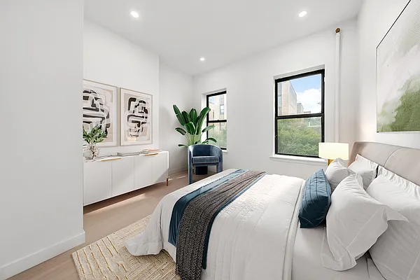 Rented by Compass | media 10