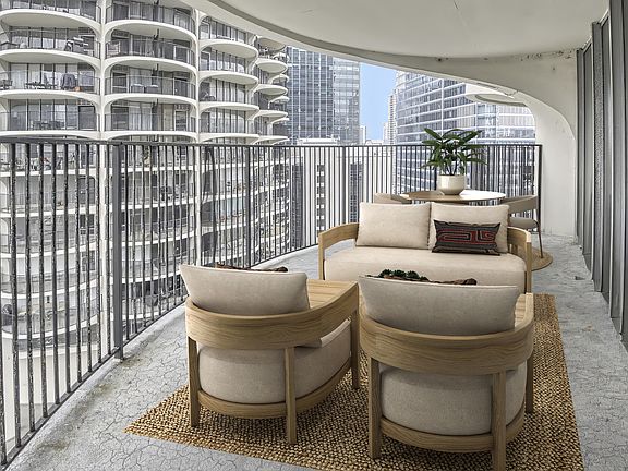 4th image of 300 N State St APT 2535