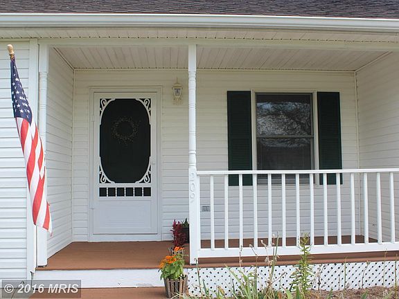 3rd image of 209 Malcolm Dr