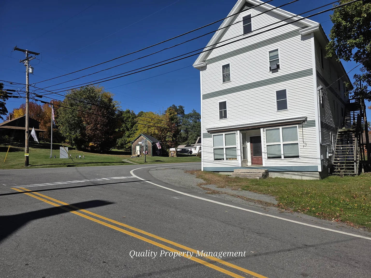 4 Corinna Road — Photo 1