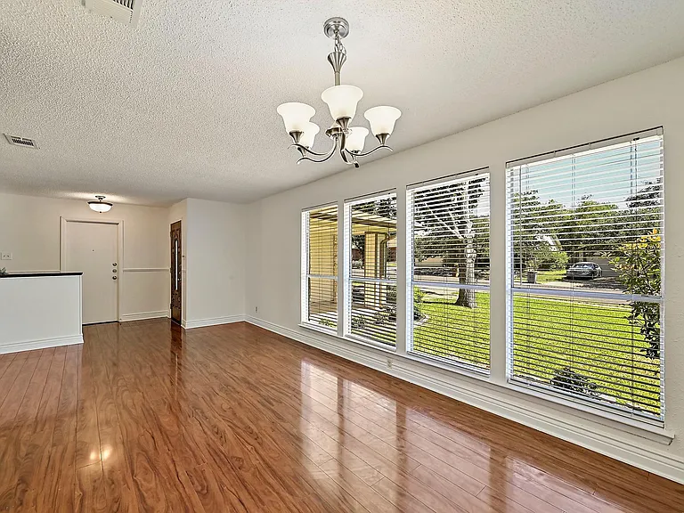 3707 Tarragona Ln — Photo 8