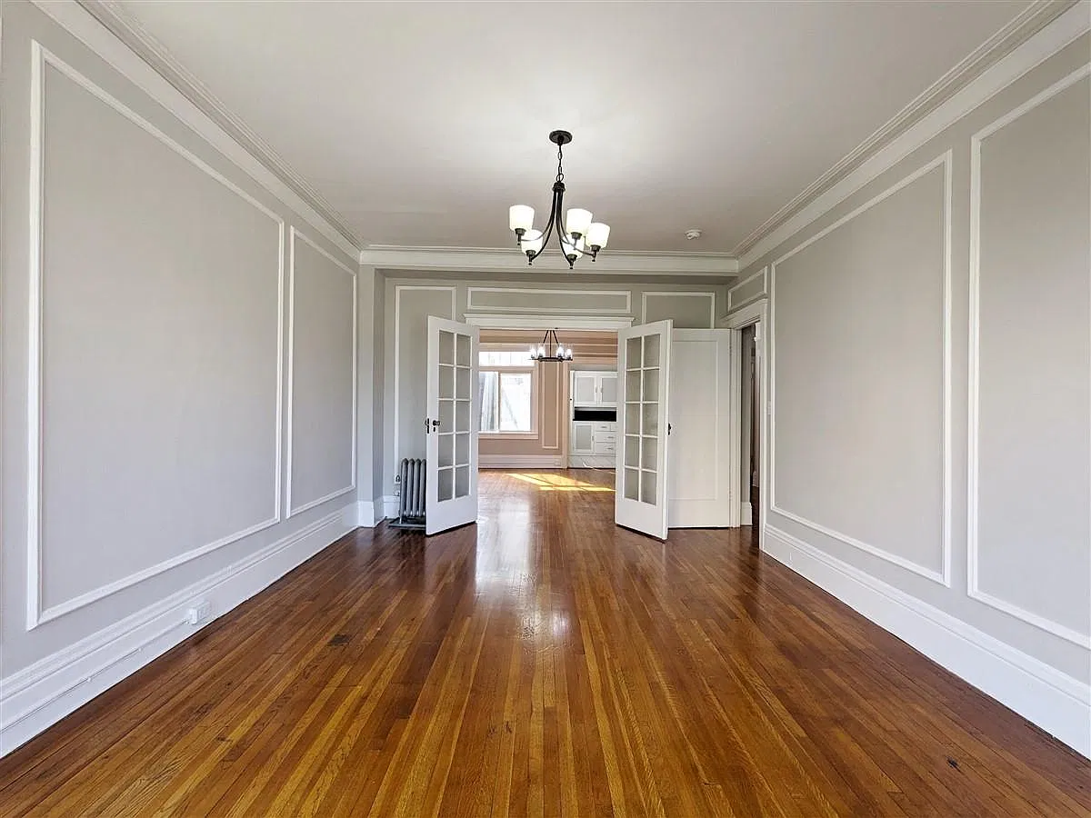 2 bed, $5,250 — Photo 4