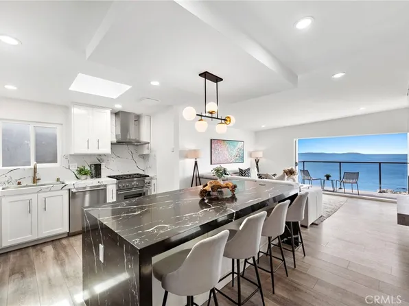 1071 Baja St, Laguna Beach, CA 92651