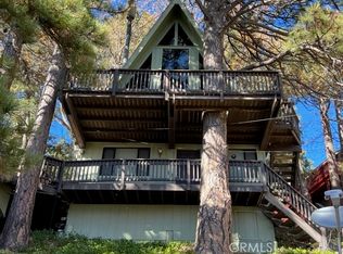 31610 Panorama Dr, Running Springs, CA 92382