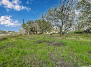 17770 Interstate 35, Lytle, TX 78052