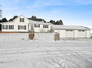 6360 Highway 21, Dysart, IA 52224