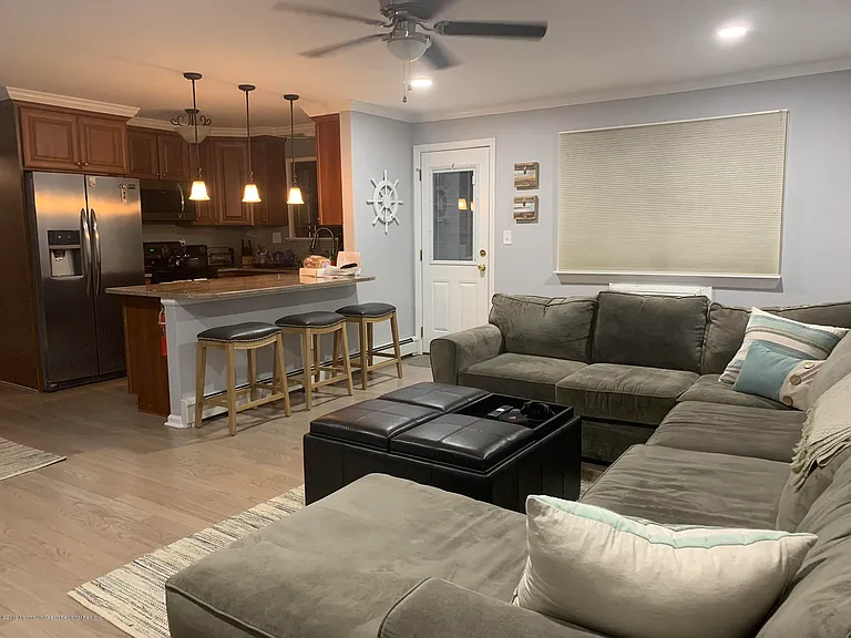 167 Wharfside Dr #WINTER — Photo 1