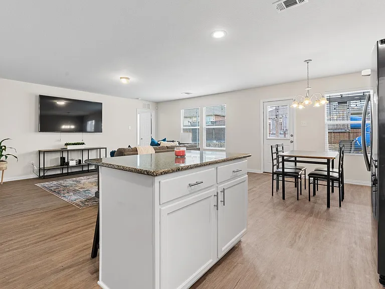 9937 Amosite Dr — Photo 12