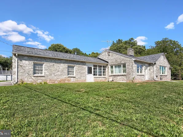 735 Rosedale Ave, Middletown, PA 17057