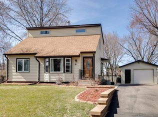 39 Pine Dr, Circle Pines, MN 55014