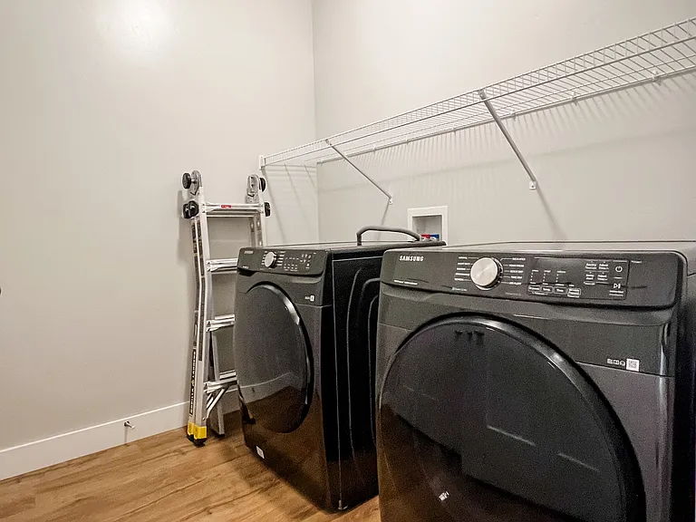 1806 W Newcastle Ln #202 — Photo 8