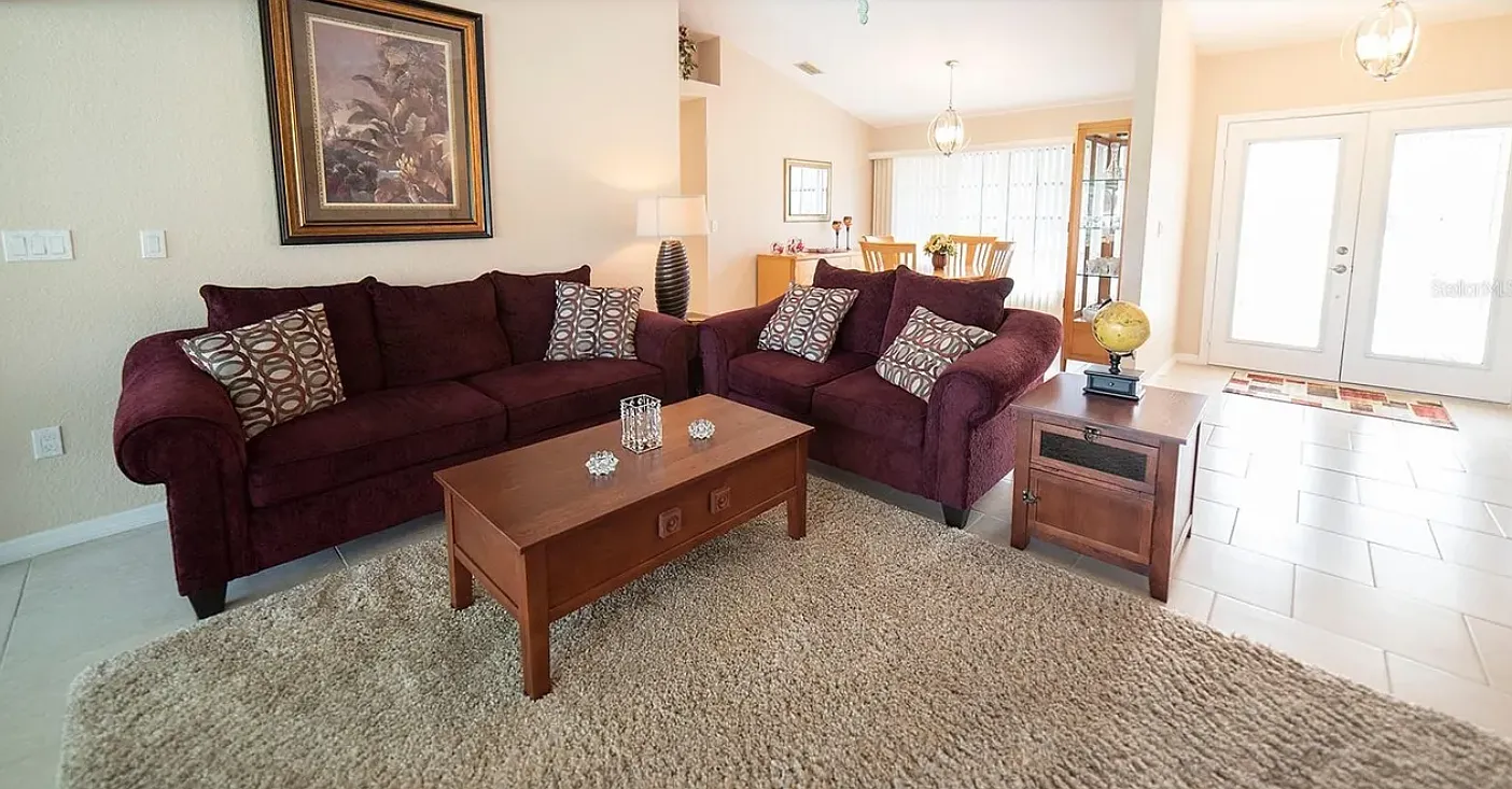 12 Broadmoor Road - 1 — Photo 3
