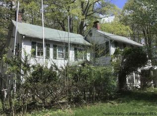 270 New Paltz Rd, Highland, NY 12528