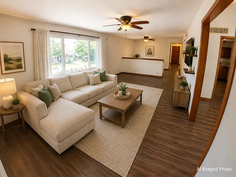 3027 Tamarak Dr — Photo 2