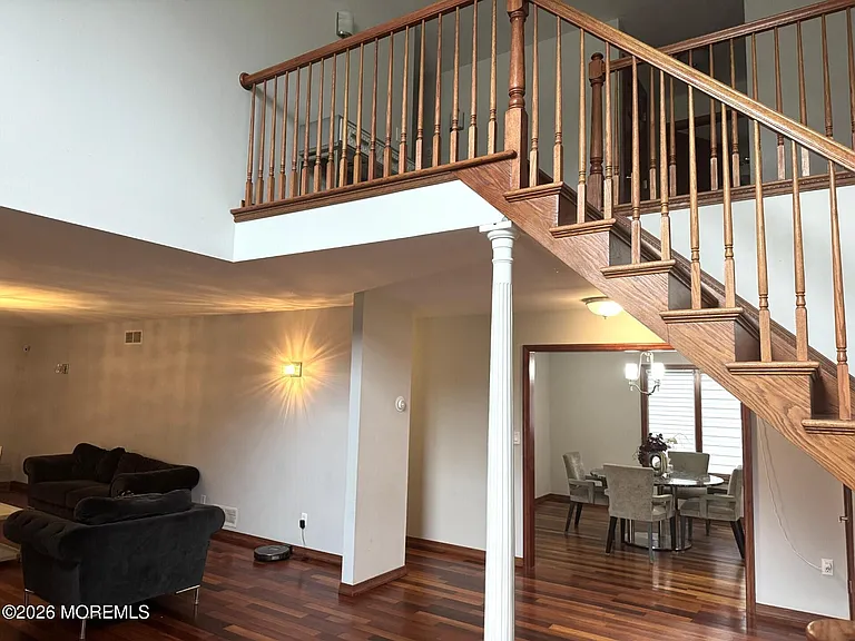 1902 Westfield St — Photo 8