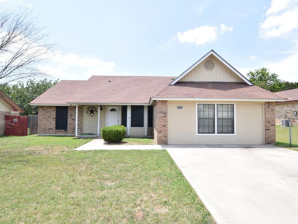 1st image of 2305 Hidden Hill Dr