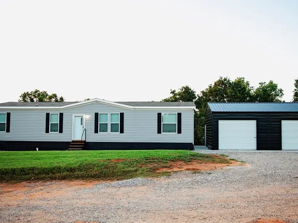 14101 Hideaway Rd, Noble, OK 73068