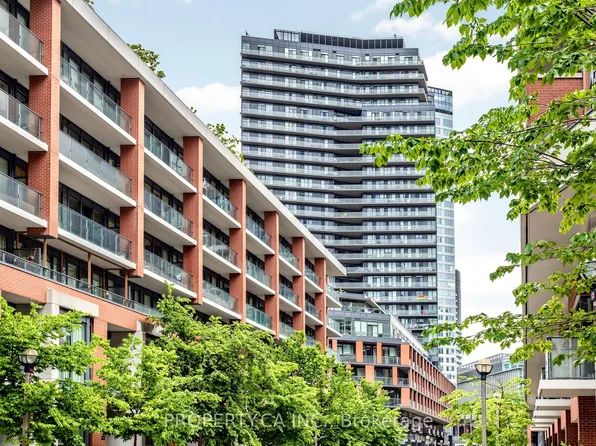 20 Bruyeres Mews, Toronto, ON
