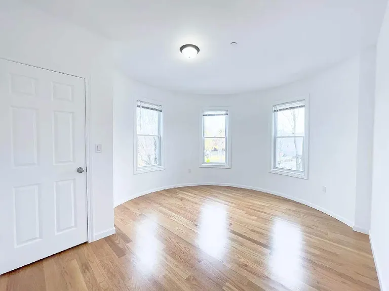 975 Dorchester Ave #3 — Photo 9