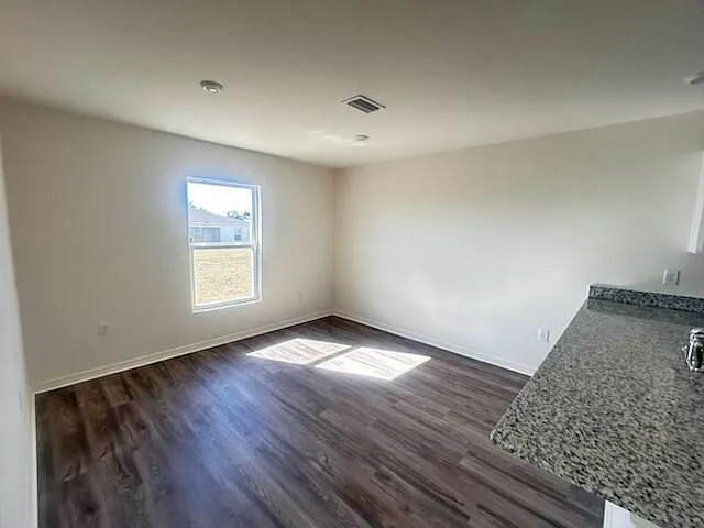 1252 Stone Ridge Cir — Photo 11
