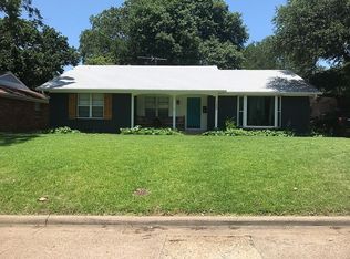 7323 Edgerton Dr, Dallas, TX 75231