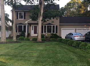 15 Vincent St, Toms River, NJ 08753